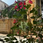 Maison De Village 4 Сasa de vacaciones Sabran