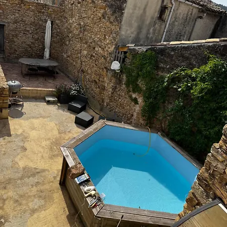 Maison De Village Hébergement de vacances *